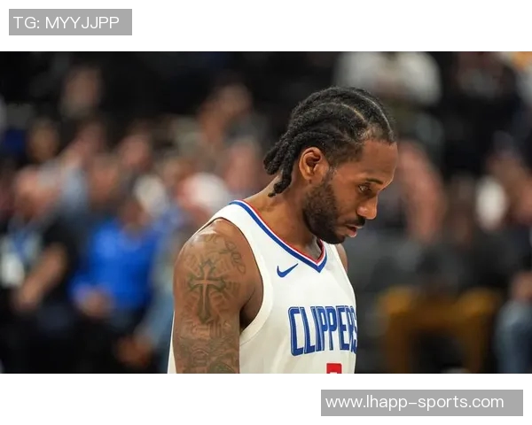 快船新赛季再度启航小卡带领队伍迎接挑战与希望