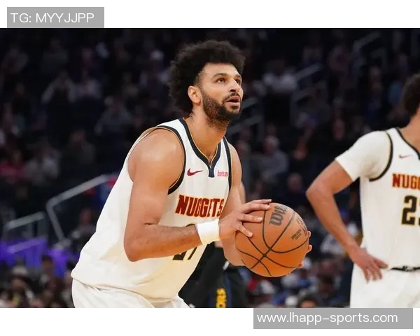 掘金教练带队残暴击败记者队114-16赛场对抗引发热议